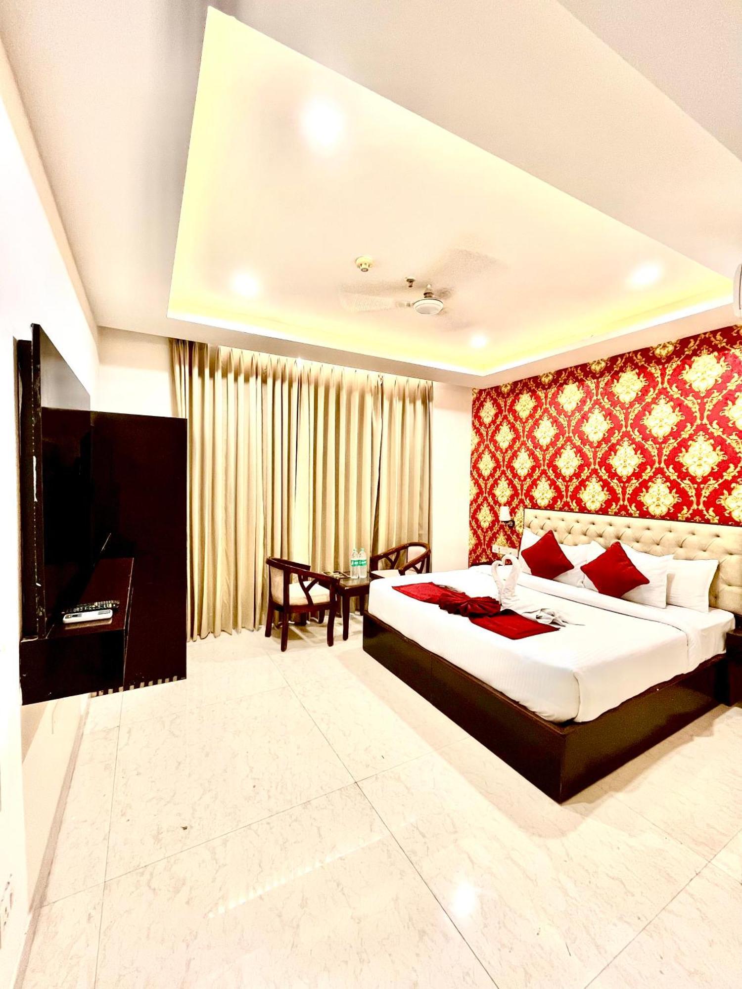 Hotel Northview Park By Lycoris !! Top Rated & Most Awarded Property In Tricity Zirakpur Eksteriør bilde