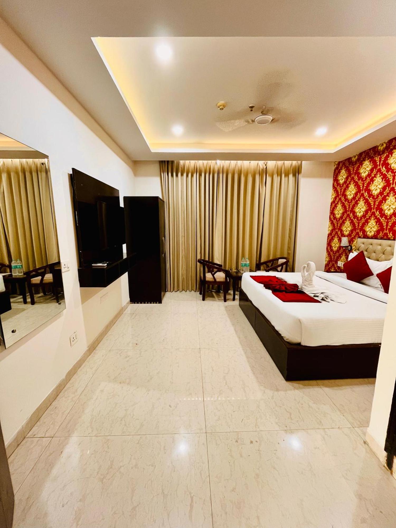 Hotel Northview Park By Lycoris !! Top Rated & Most Awarded Property In Tricity Zirakpur Eksteriør bilde