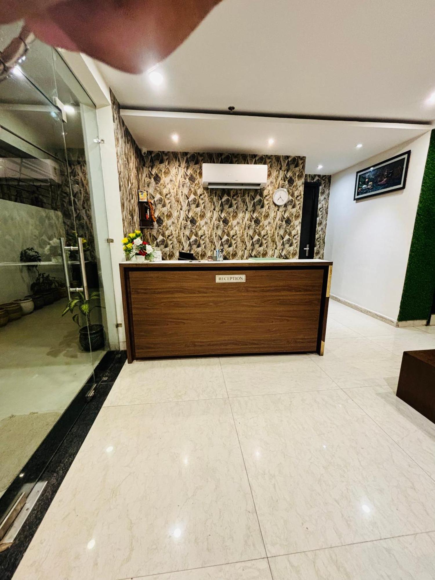 Hotel Northview Park By Lycoris !! Top Rated & Most Awarded Property In Tricity Zirakpur Eksteriør bilde