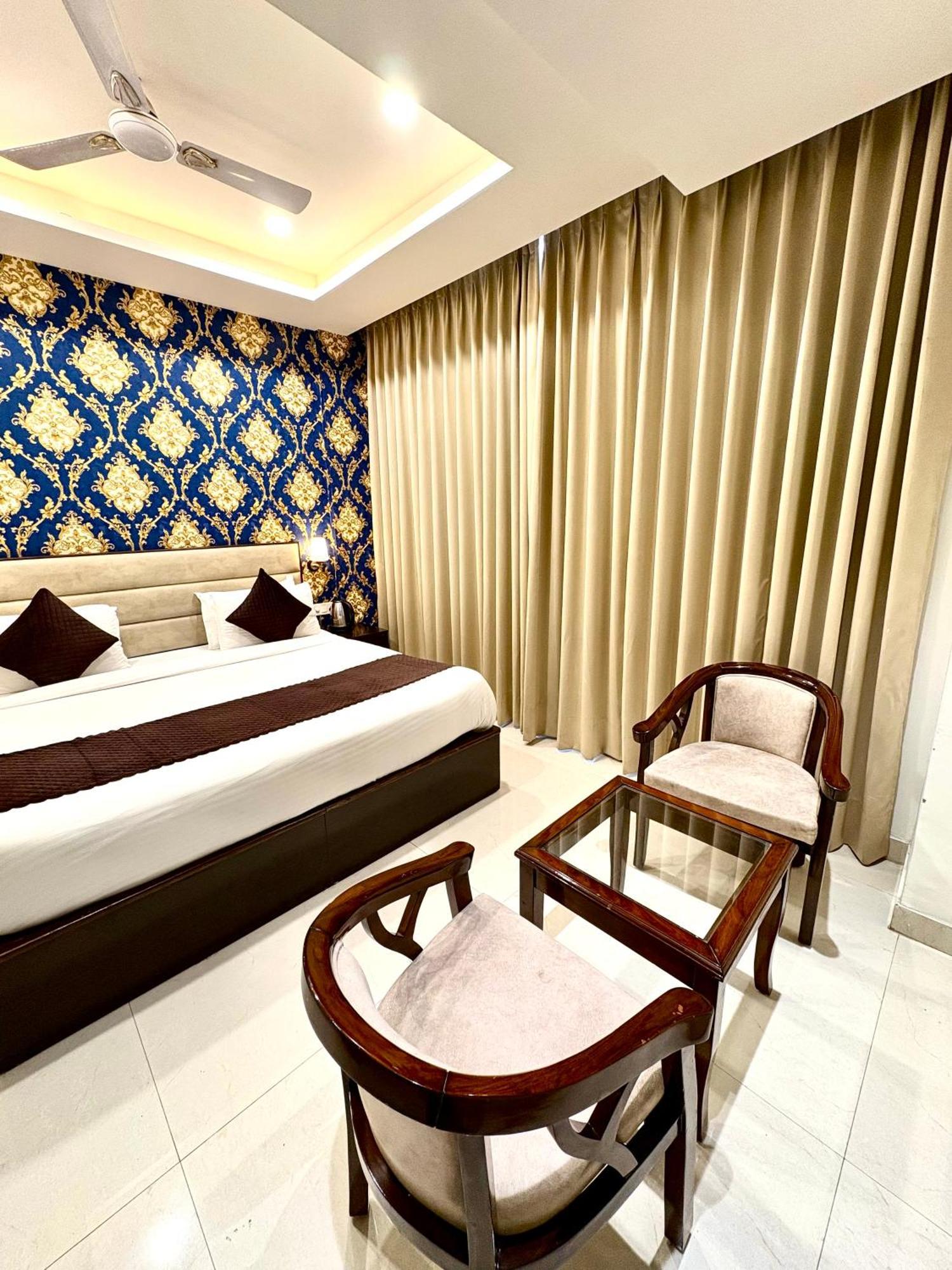 Hotel Northview Park By Lycoris !! Top Rated & Most Awarded Property In Tricity Zirakpur Eksteriør bilde