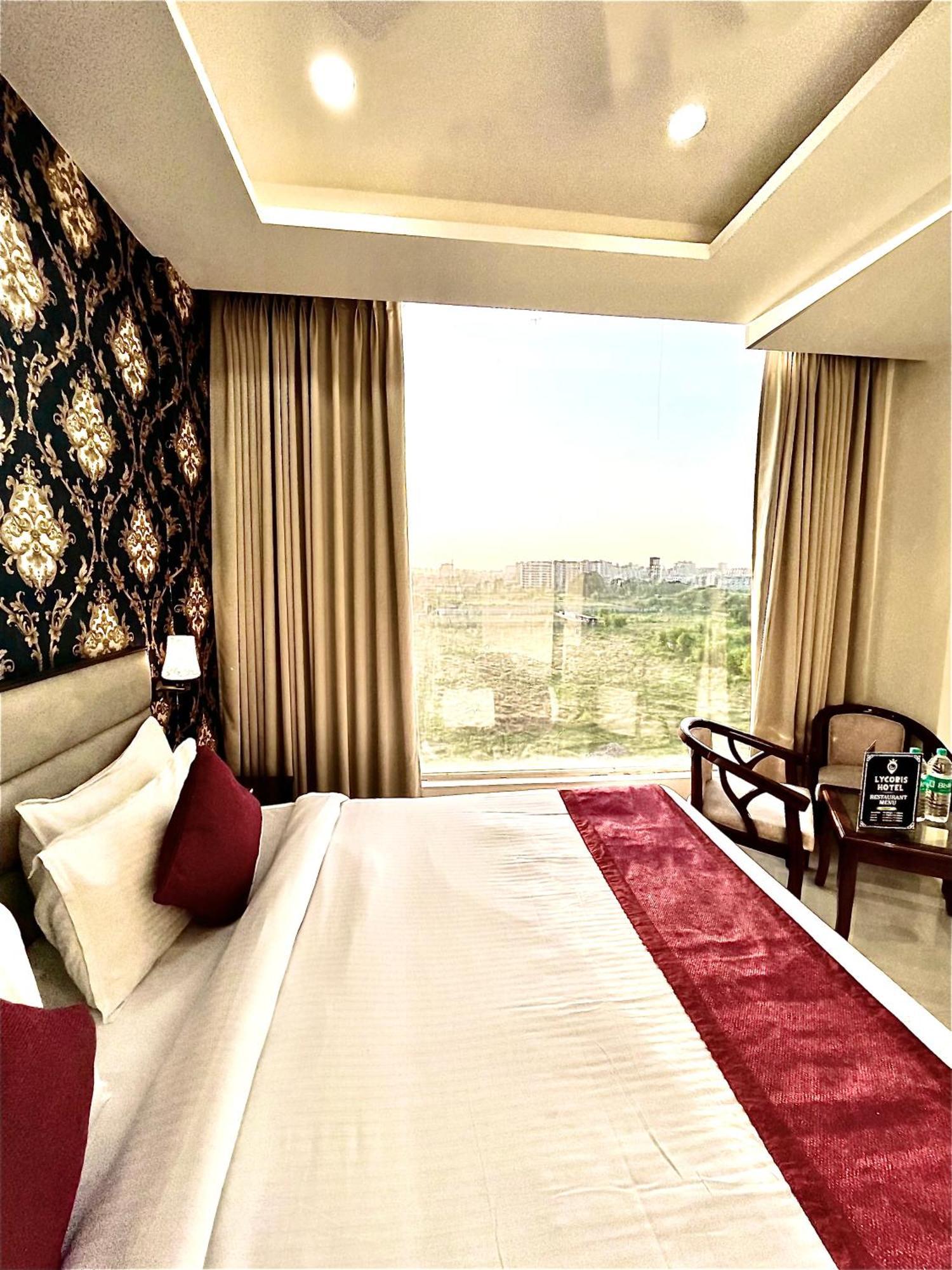 Hotel Northview Park By Lycoris !! Top Rated & Most Awarded Property In Tricity Zirakpur Eksteriør bilde